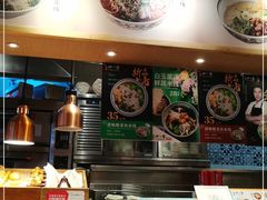-刀小蛮半只鸡过桥米线(家乐福四元桥店)