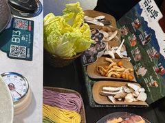 -芸山季·云南山珍菌火锅(人民广场来福士店)