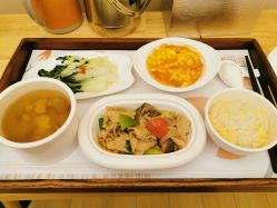 -莉泽月子中心(凯旋江景店)