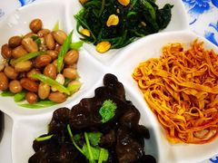 -东方饺子王(新奥购物中心店)