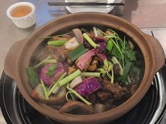 -胡须佬鸡煲四季火锅店(石厦西村直营店)