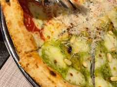 双拼披萨-Primo·丽莫意大利窑烤披萨