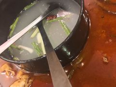 -重庆烧鸡公火锅(簋街店)