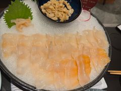 加拿大象拔蚌-協成海鮮火鍋(老店)