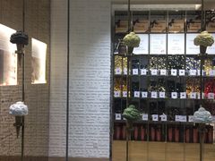 -VENCHI 闻绮(北京国贸商城店)