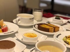 -爱丽丝牛排西餐厅(光谷步行街店)