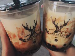 -THE ALLEY 鹿角巷(华润万象城店)