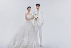 点击看大图 -挪娅婚纱摄影皇家会所