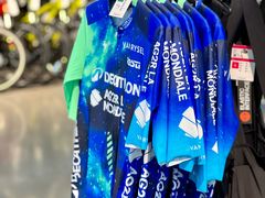 -迪卡侬(民族东店)