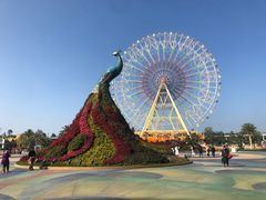 -七彩云南欢乐世界