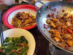 -富正毅三下锅·湘西韵味(天门山索道店)