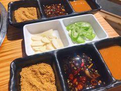 蒜片葱圈-胖记烤肉(江汉路店)