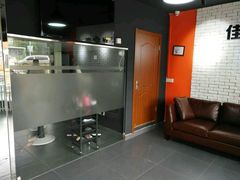 -佳百利宠物(荣乐中路115弄小区店)