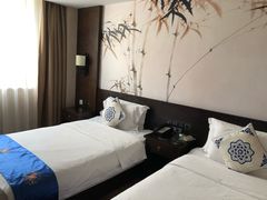 -泸州唯逸酒店(大山坪警察学院店)