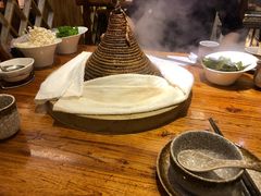 -滇香肴·云南菜蒸汽石锅鱼(云南北路店)