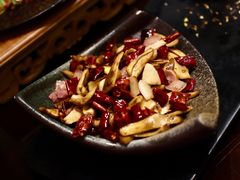 -大理实力希尔顿酒店御璽中餐厅YUXI – CHINESE RESTAURANT
