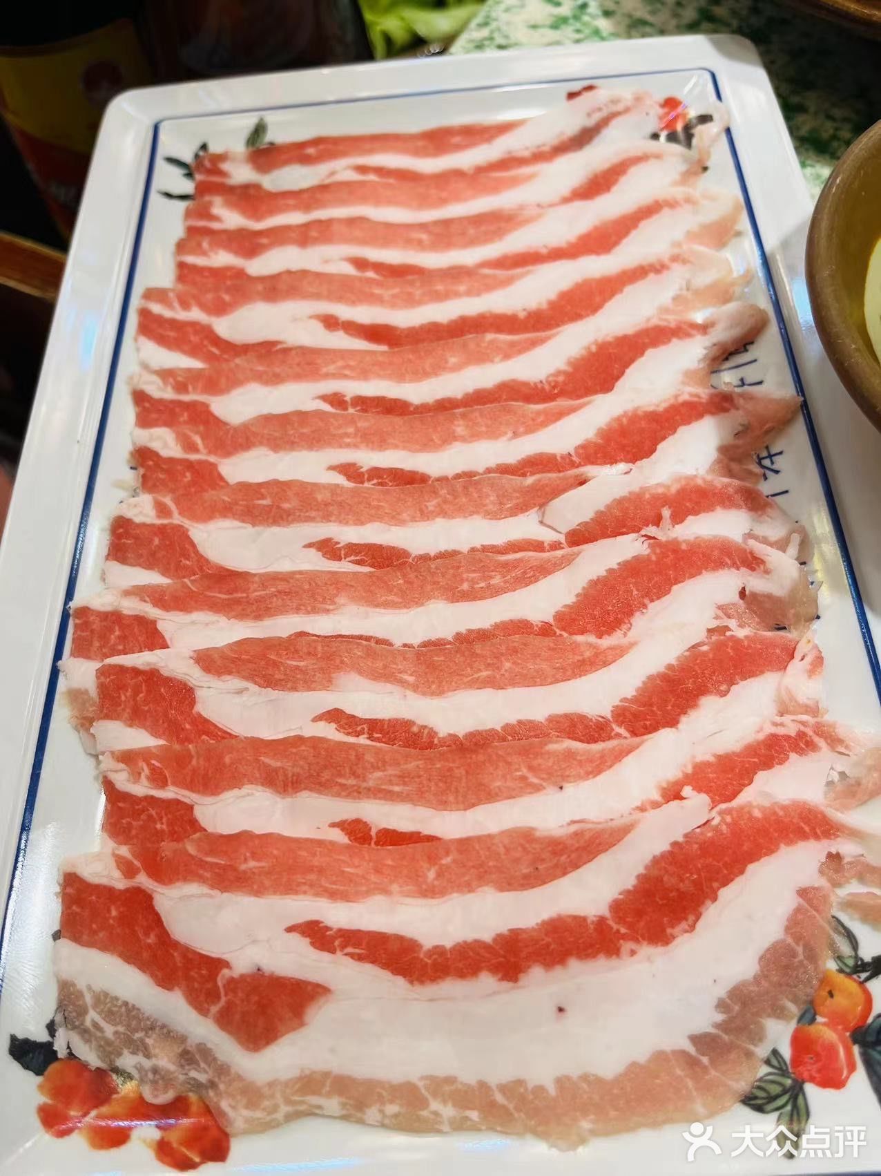 探店 | 鸿姐老火锅（静安店）