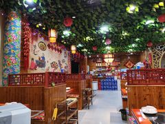 -袁小二大东北铁锅炖(吉祥村总部)