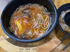 -桥香园过桥米线(国贸店)