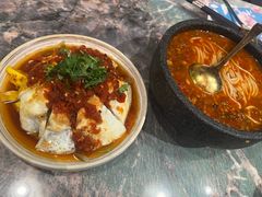 -浩海火燒雲傣家菜(芮欧百货店)