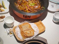 -小鱼小牛·鱼牛干锅·脆鱼火锅(世欧广场店)