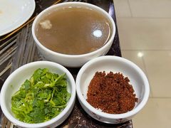 特色肉头汤-运德成·天津老味烧烤(广开二马路店)