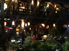 -Dash Teak House