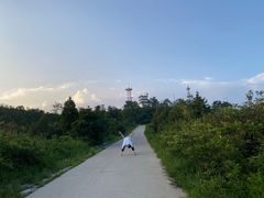 -鬼笑石后山停车场