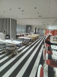 -奈尔宝家庭中心·亲子早教·派对餐厅(北京东坝万达店)