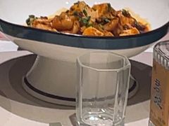 -八府香鸭·啫啫煲(华山路店)