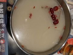 -蚝大仙横琴生蚝火锅(中央汇店)