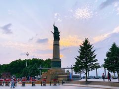 -人民防洪胜利纪念塔