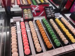 -Salon de The de Joel Robuchon(外滩18号店)