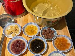 -哥老官重庆美蛙鱼头(五角场合生汇店)