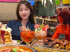 -街角等你.大连海鲜烧烤.经典铁板海鲜串(西安路店)