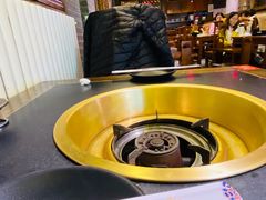 -沸炉重庆老火锅(军事博物馆店)