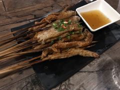 炭烧猪颈肉串-辉记炭烧海鲜大排档·老字号(福田店)