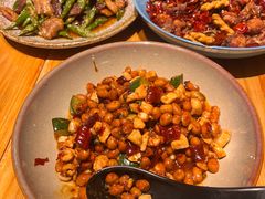 -十三式重庆江湖菜(金茂览秀城店)