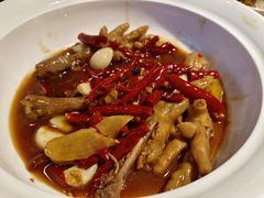 -费大厨辣椒炒肉(万家丽一店)