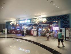 -LuckyStar幸运星家庭娱乐中心(东莞国贸店)