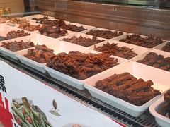 -张鸭子重庆特产卤味小吃(凯瑞店)