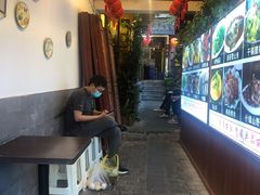 -小厨子私房菜·云南美食店