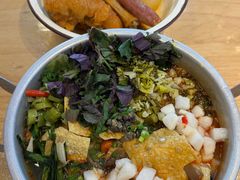 -丽丽三鲜螺蛳粉(田林路店)