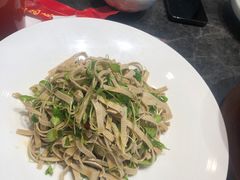 -李记东北饺子馆·东北菜(欢乐谷店)