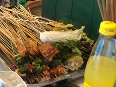-签签飞串串火锅