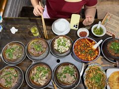 -乐山食古香跷脚牛肉