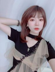 -变画·发型STUDIO