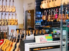 -柏斯音乐艺术中心·钢琴·吉他(世纪金源店)