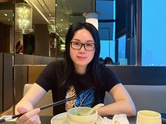 -蝴蝶里·粤菜·点心(滨江龙湖店)