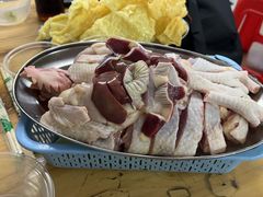 连州果园鸡-威邵鸡煲(西华路总店)